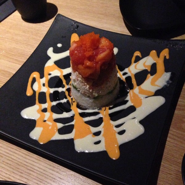 Photo taken at Sakanaya Restaurant by Lucy Y. on 6/23/2014