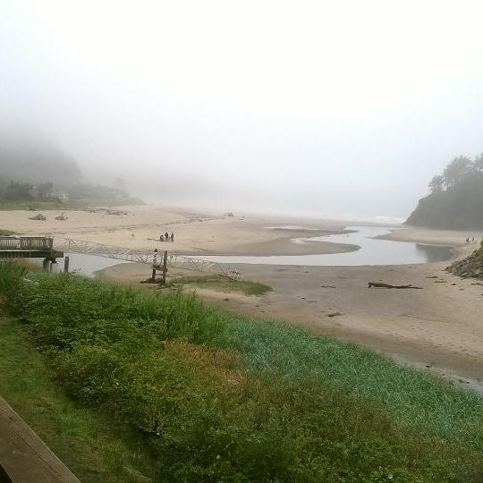 Proposal Rock Inn Hotel in Neskowin