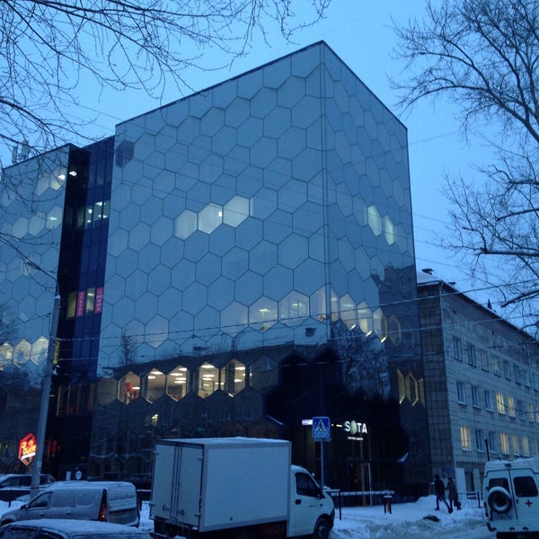 зона отдыха в школе. сота пермь. малая ямская 10/1 пермь. хонейкомб. малая ямская, 10.