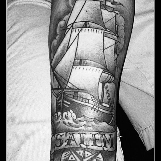 8/4/2013にRobert G.がThree Kings Tattoo Parlorで撮った写真