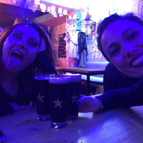 1/20/2018 tarihinde Marinka G.ziyaretçi tarafından Drunk Owl Bar'de çekilen fotoğraf