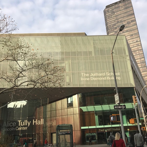 Foto tomada en The Juilliard School  por Christine 🌏 el 11/29/2017