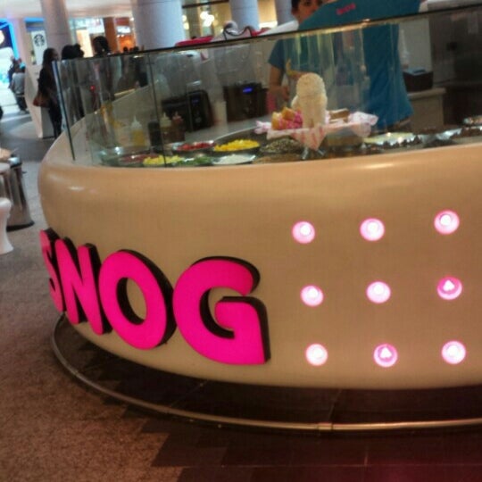 Photos at Snog Pure Frozen Yogurt Frozen Yogurt Shop in Shepherd's Bush