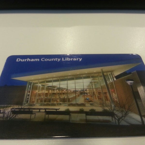 Foto tirada no(a) Durham County Library - South Regional por Ibrahim S. em 6/14/2014