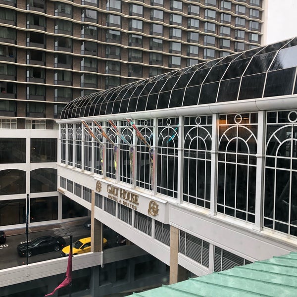 Photo taken at Galt House Hotel by Sabrina S. on 9/22/2018