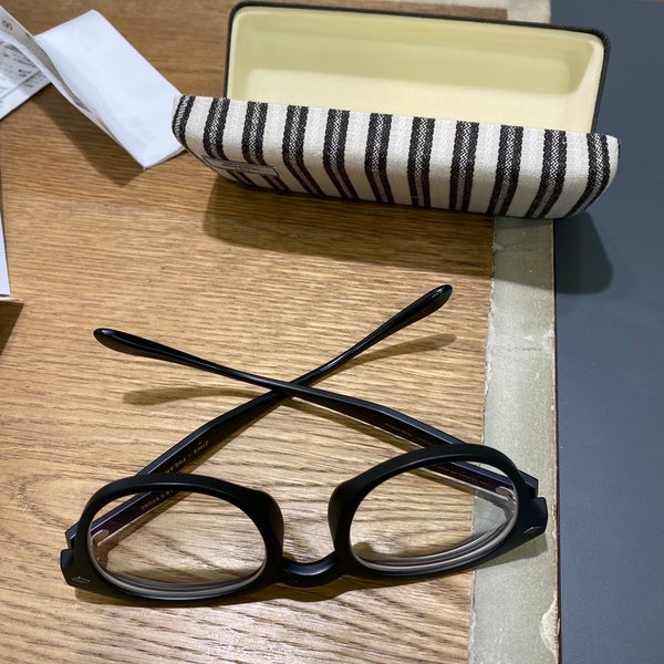 Jins 豊島区のメガネ店