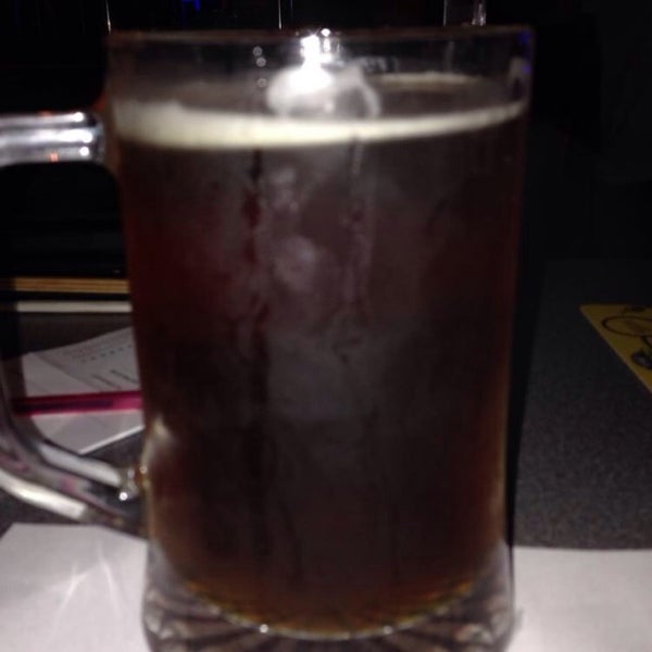 Photo taken at The Coral Springs Tap House by Jon-Paul C. on 6/6/2014