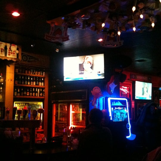 Foto tirada no(a) Madison Pub por Gyu Young J. em 10/20/2012