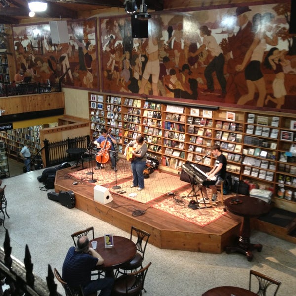 Photo taken at Midtown Scholar Bookstore by Bill P. on 5/18/2013