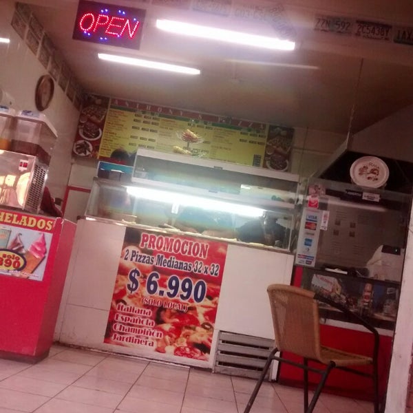 Anthony's Pizza Pizzería