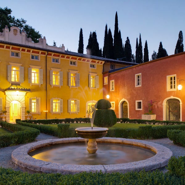 Foto diambil di Villa Cordevigo Wine Relais oleh Villa Cordevigo Wine Relais pada 8/17/2014