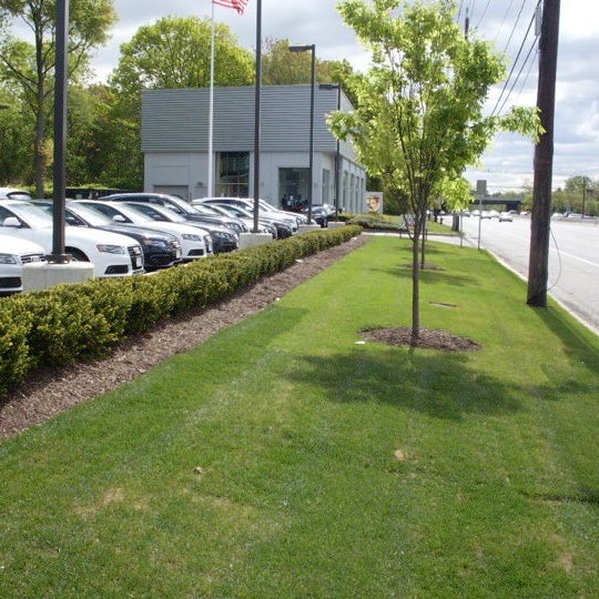 Jack Daniels Audi Paramus Car Dealership