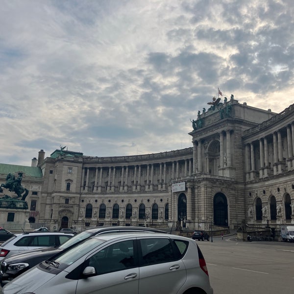 5/2/2023 tarihinde 最終信号ziyaretçi tarafından Hofburg'de çekilen fotoğraf