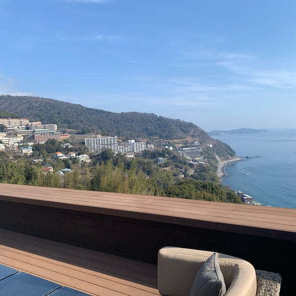 Atami せかいえ 100人の訪問者 から 4個のtips 件