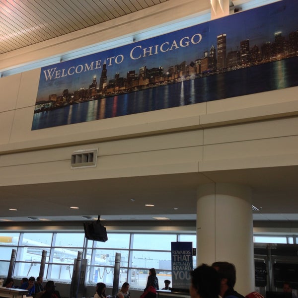 Photo taken at Chicago Midway International Airport (MDW) by Elijah L. on 5/9/2013