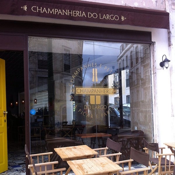 Photo prise au Champanheria do Largo par Eurico F. le2/28/2014