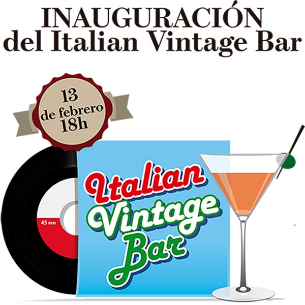 Das Foto wurde bei Italian Vintage Bar von Italian Vintage Bar am 7/18/2014 aufgenommen