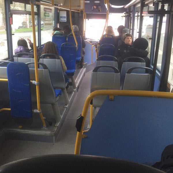 Volgabus-5270. Автобус уралмаш карнавал расписание. Автобус трк. Паз-320405 vector next. Автобус из зеленопарка.