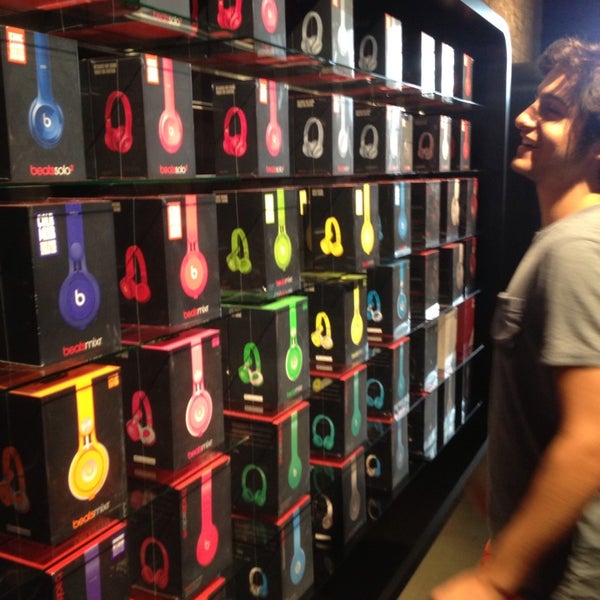 Photo taken at Beats By Dre Store by Berk A. on 7/17/2014