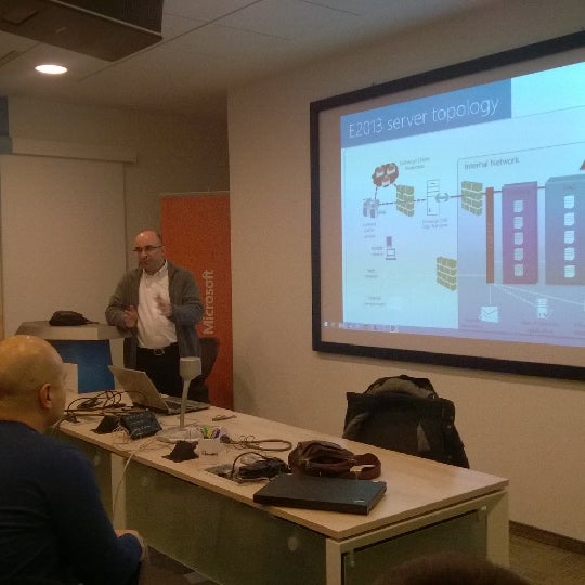 Foto tomada en Microsoft Serbia  por Srđan S. el 1/24/2014