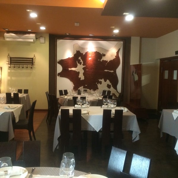 Photo taken at El Churrasco Restaurante - Las Palmas by Francisco José B. on 9/7/2014