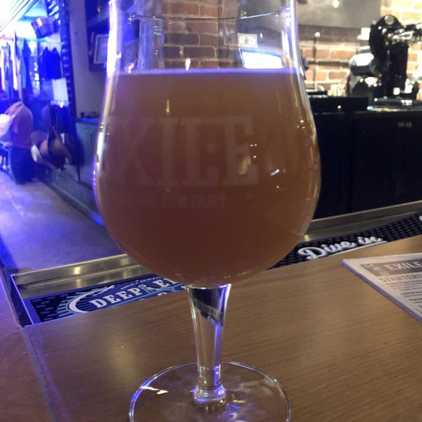 Foto scattata a Exile Brewing Co. da Brian W. il 1/17/2022