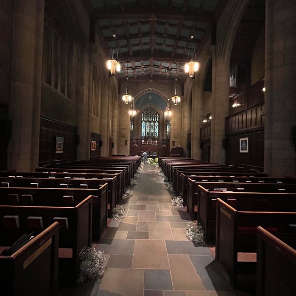 Photo taken at Fifth Avenue Presbyterian Church by 최 형. on 6/24/2023