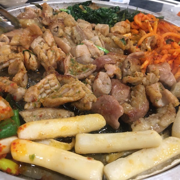 강남곱창 - 신사동 - 방문자 287명의 팁 10개에서의 사진