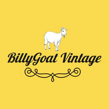 1/14/2016 tarihinde BillyGoat Vintageziyaretçi tarafından BillyGoat Vintage'de çekilen fotoğraf