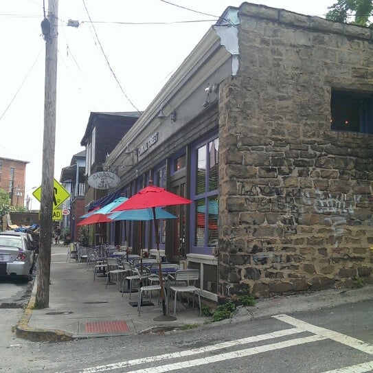 Foto tirada no(a) Carroll Street Cafe por Julie Y. em 7/9/2013
