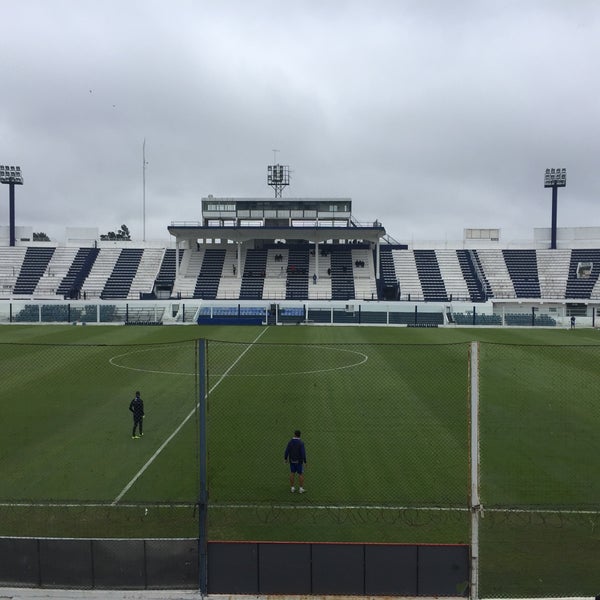 Estadio Francisco Cabasés Atlético Talleres) Libertador 10 tips