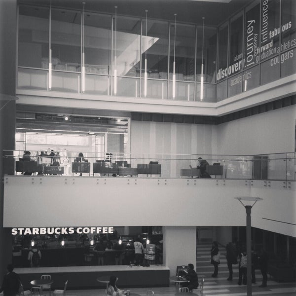 2/13/2014에 J. H.님이 University Center에서 찍은 사진