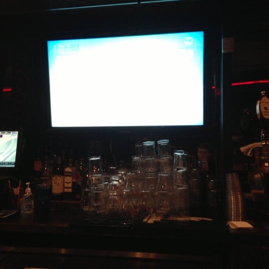 12/16/2012にTom O.がBrick City Bar &amp; Grillで撮った写真