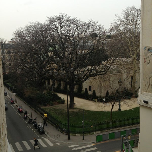 Photo taken at Hôtel Le Mathurin by Mikhail G. on 1/18/2013