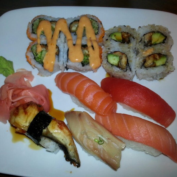 Photo taken at La Voh Thai &amp; Sushi Bar by Crystal L. on 2/5/2014