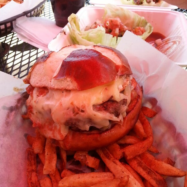 Photo taken at American Wild Burger by Marie on 6/14/2014