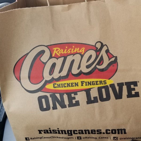 Photo taken at Raising Cane&#39;s Chicken Fingers by Marie on 8/26/2018