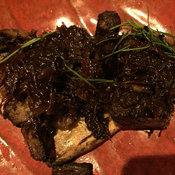 The short rib is delicious. Recommended.