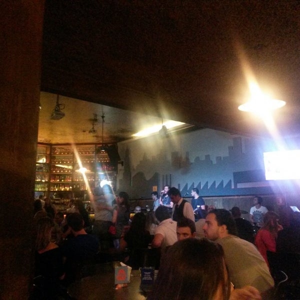 11/21/2014 tarihinde Airton D.ziyaretçi tarafından Bar Aurora'de çekilen fotoğraf