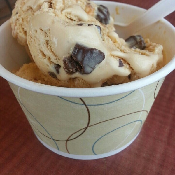Scoops Ice Cream Patio
