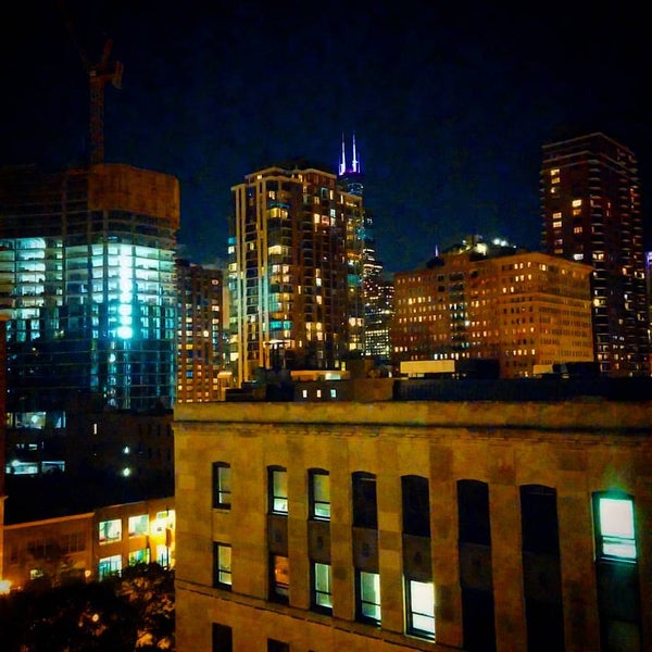 Photo taken at BEST WESTERN Grant Park Hotel by Josh P. on 10/2/2015