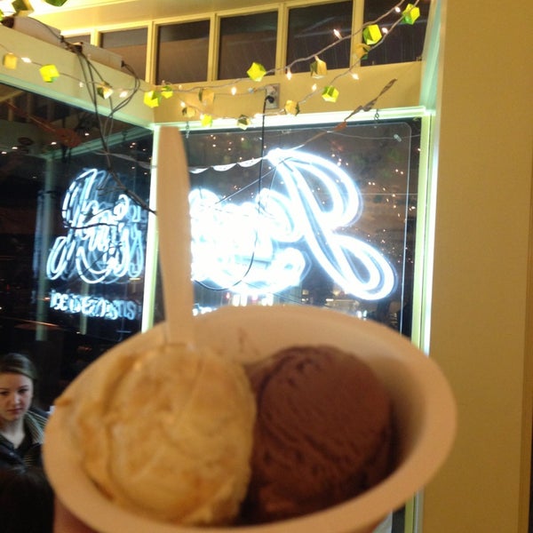 Photo taken at Jeni&#39;s Splendid Ice Creams by Liz I. on 3/23/2013