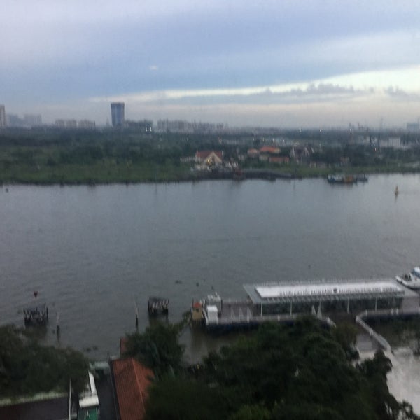 Das Foto wurde bei Renaissance Riverside Hotel Saigon von Yasuko O. am 9/23/2018 aufgenommen