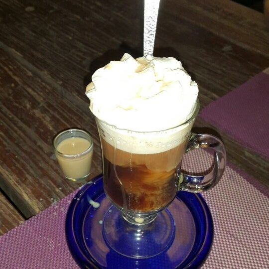 Putter's Bar Dickenson Bay, Antigua