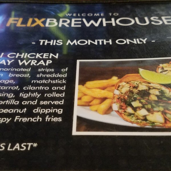 Photo taken at Flix Brewhouse by Dirceu S. on 8/2/2018