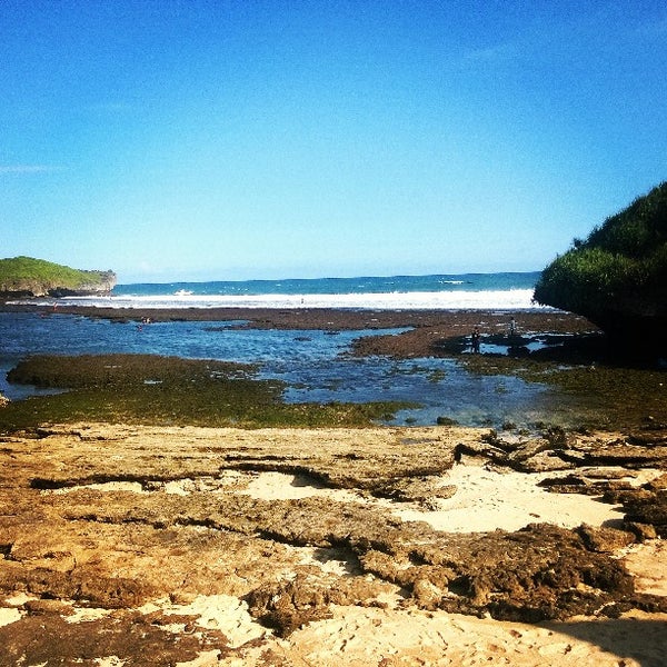 Yang Mungil Yang Asyik Pantai Slili Gunung Kidul
