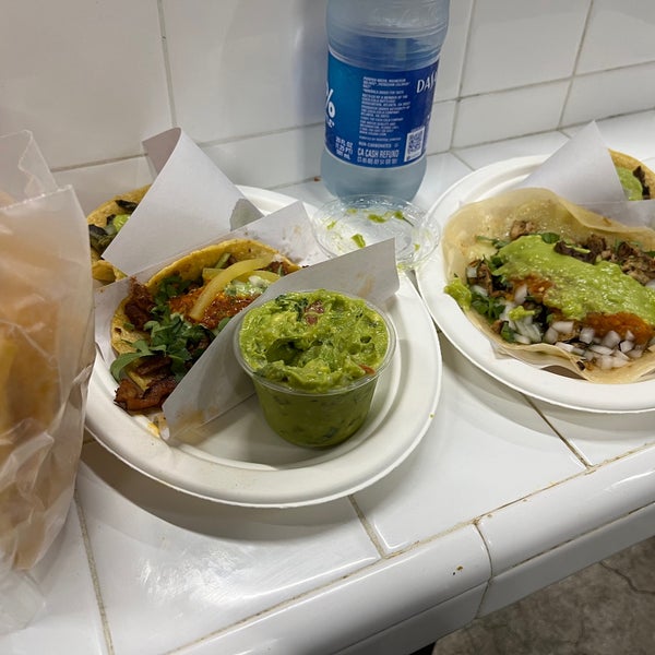 Photo taken at Los Tacos No. 1 by Yuval Z. on 6/1/2023