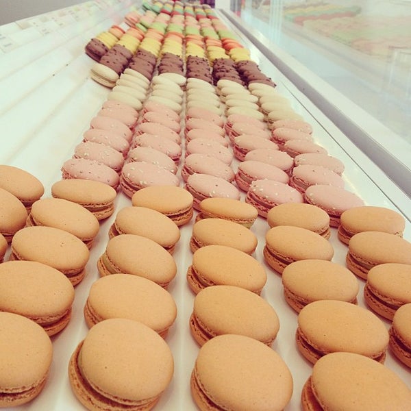 Photo taken at &#39;Lette Macarons by Joshua F. on 7/2/2013