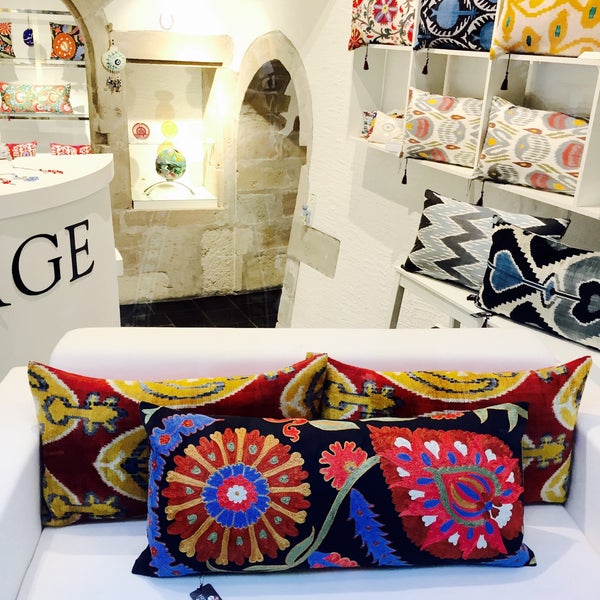 Heritage Genève Furniture and Home Store in Genève