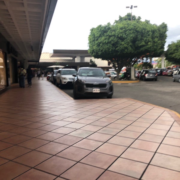 Photo prise au Plaza del Sol par Oscar P. le10/7/2018